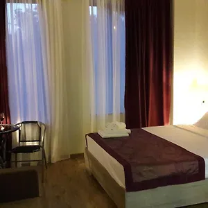 Hotel Violet Metekhi, Tbilisi