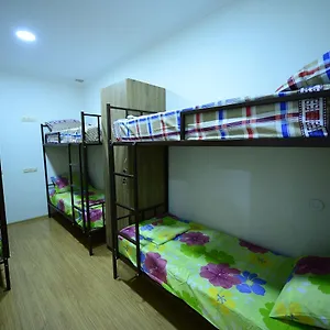 Hostel 17 Only For Men, Tbilisi